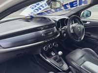 Used Alfa Romeo Giulietta Veloce 170 HP (125 kW) 2011 White Hatchback