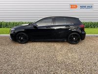 Begagnad Mercedes A180 Executive 2017 Svart Halvkombi