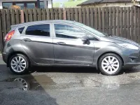 Used Ford Fiesta Titanium 100 HP (73 kW) 2016 Grey Hatchback