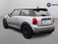 Begagnad Mini Cooper Level 1 135 kW (184 HK) 2023 Halvkombi