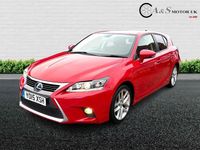 Used Lexus CT200h 134 HP (98 kW) 2015 Red Hatchback