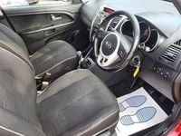 Used Kia Venga 2014 Red Hatchback