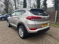 Used Hyundai Tucson SE 116 HP (85 kW) 2015 Beige SUV