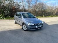 Używany Vauxhall Corsa Elegance 2003 Srebrny Hatchback