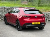 Begagnad Mazda 3 Inclusive 180 HK (132 kW) 2019 Röd Halvkombi