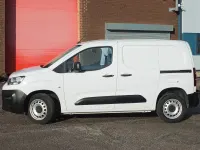 Used Citroën e-Berlingo 100 HP (73 kW) 2023 White Van