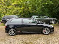 Used Honda Civic Type R 197 HP (144 kW) 2004 Black Hatchback