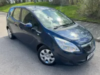 Second-hand Vauxhall Meriva 2011 Albastru Monovolum