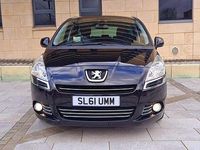 Usado Peugeot 5008 112 HP (82 kW) 2011 Preto Monovolume
