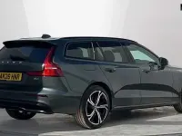 Used Volvo V60 Plus 194 HP (142 kW) 2026 Green Estate