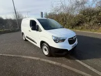 Used Vauxhall Combo Edition 101 HP (74 kW) 2021 MPV