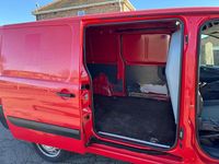 Używany Peugeot Expert 2015 Czerwony Van