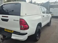 Used Toyota HiLux Active 150 HP (110 kW) 2019 White Pickup
