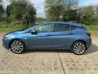 Used Vauxhall Astra Elite 150 HP (110 kW) 2017 Blue Hatchback