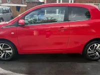Used Peugeot 108 Allure 82 HP (60 kW) 2017 Red Hatchback