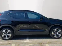 Used Volvo XC40 Plus 197 HP (144 kW) 2025 Blue SUV
