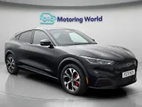 Usado Ford Mustang Standard Range 269 HP (197 kW) 2021 Preto Carrinha