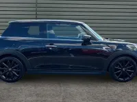 Used Mini Cooper Classic 136 HP (100 kW) 2021 Hatchback