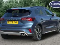 Used Ford Focus Active 125 HP (91 kW) 2023 Blue Hatchback