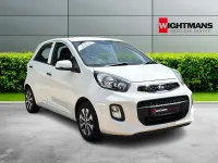Used Kia Picanto 84 HP (61 kW) 2015 White Hatchback