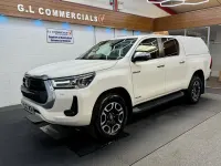 Used Toyota HiLux Luxury 150 HP (110 kW) 2022 White Pickup