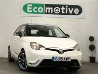 Used MG MG3 106 HP (77 kW) 2015 White Hatchback