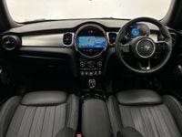Used Mini Cooper Exclusive 134 HP (98 kW) 2023 Red Hatchback