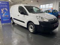 Used Citroën Berlingo 75 HP (55 kW) 2017 White MPV