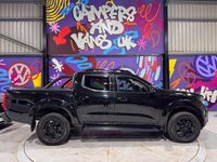 Used Nissan Navara N-Guard 190 HP (139 kW) 2020 Black Pickup