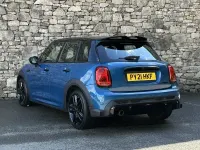Used Mini Cooper Hatch 134 HP (98 kW) 2021 Blue Hatchback