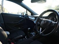 Used Vauxhall Astra SRi 2019 Black Hatchback