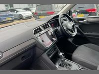 Used VW Tiguan Allspace Life 150 HP (110 kW) 2023 Black SUV