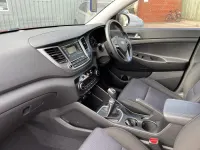 Used Hyundai Tucson SE 177 HP (130 kW) 2017 Red SUV