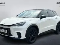 Used Lexus LBX 136 HP (100 kW) 2025 White SUV