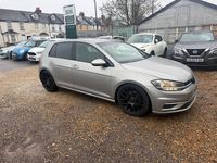 Used VW Golf VII SE 115 HP (84 kW) 2017 Silver Hatchback