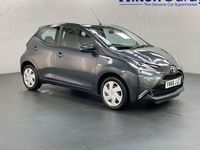 Used Toyota Aygo X-play 69 HP (50 kW) 2018 Hatchback
