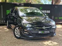 Used Vauxhall Astra Design Edition 2015 Black Hatchback