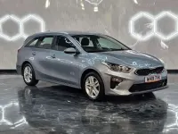 Usado Kia Ceed 114 CV (83 kW) 2019 Plateado Utilitario