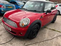 Used Mini Cooper Hatch 120 HP (88 kW) 2009 Red Hatchback