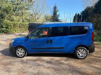 Used Fiat Doblò Active 2015 Blue MPV