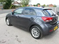 Used Kia Rio 99 HP (72 kW) 2020 Grey Hatchback