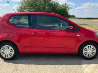 Used VW up! move up! 60 HP (44 kW) 2013 Red Hatchback
