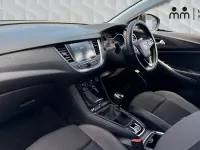 Used Vauxhall Grandland X SRi 130 HP (95 kW) 2020 Blue SUV