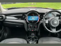 Used Mini Cooper Classic 134 HP (98 kW) 2023 Red Hatchback