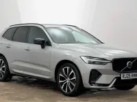 Usado Volvo XC60 Ultra 247 HP (181 kW) 2025 Prateado SUV