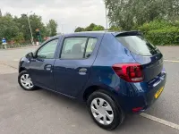 Used Dacia Sandero Essentiel 90 HP (66 kW) 2018 Blue Hatchback
