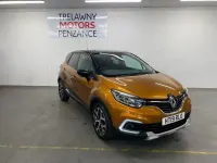 Used Renault Captur GT-Line 90 HP (66 kW) 2019 Orange/black SUV