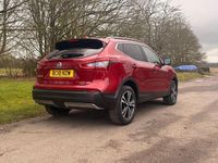 Used Nissan Qashqai N-Connecta 2018 Red SUV