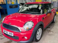Usado Mini ONE Hatch 2010 Rojo Utilitario