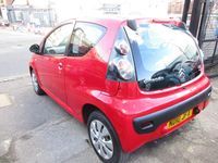 Used Citroën C1 VTR Sport 68 HP (50 kW) 2010 Red Hatchback